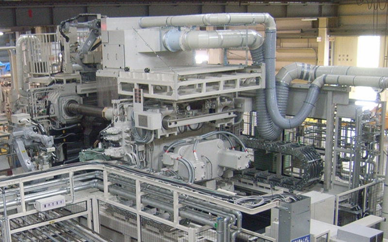 ダイカストマシン用周辺装置の自動化