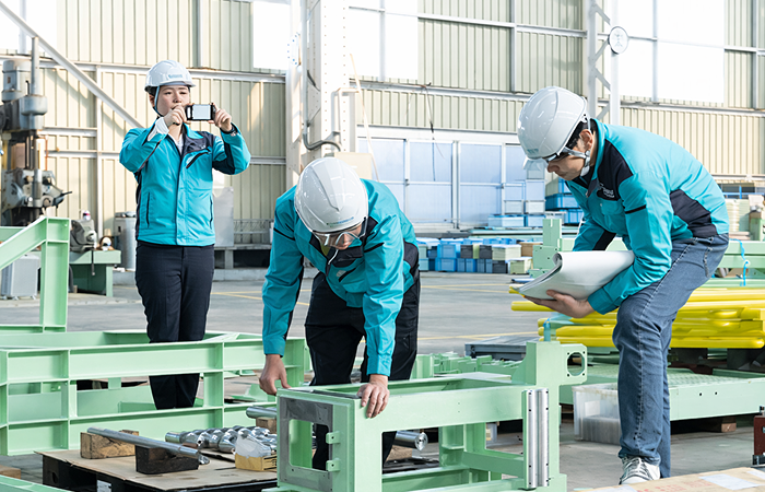 メンテナンス業務の様子